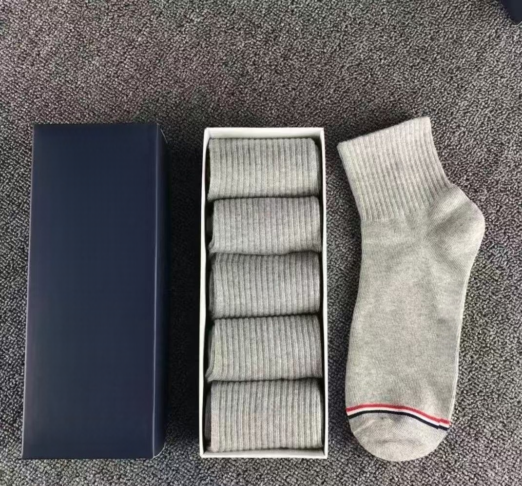 Leisure breathable sweat absorbing sports socks E1296