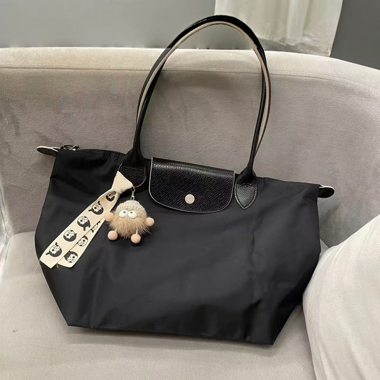 Large capacity portable tote bag  E1357