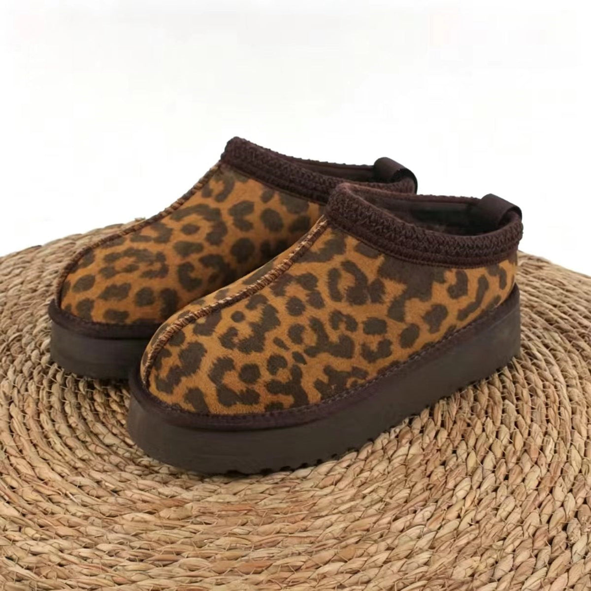 Thick soled popular cotton shoes  E5247