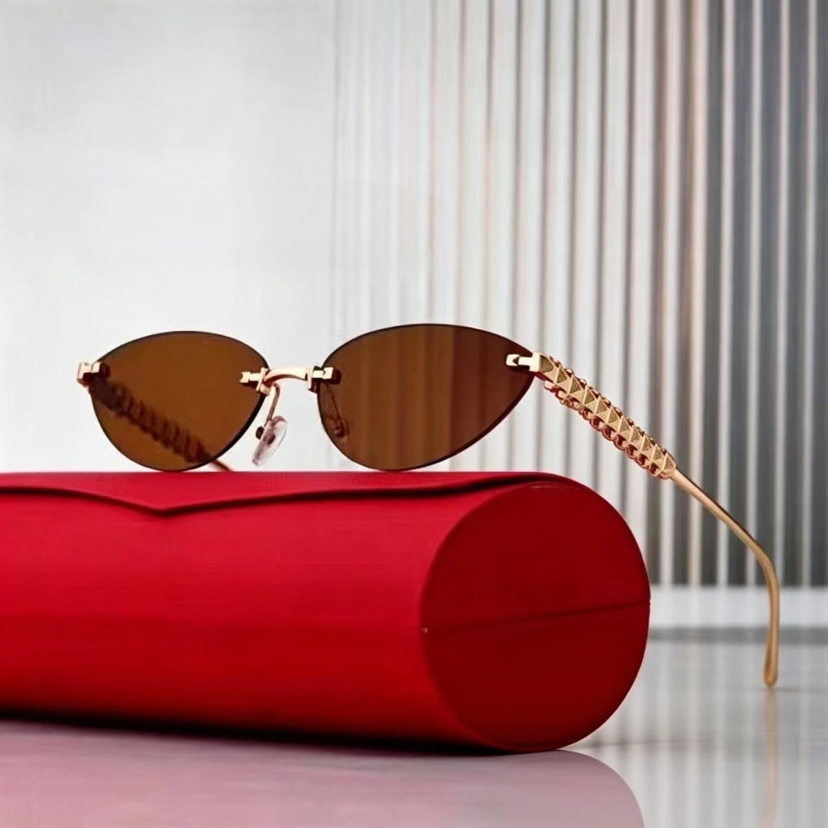 Borderless cat eyes popular sunglasses   E1240