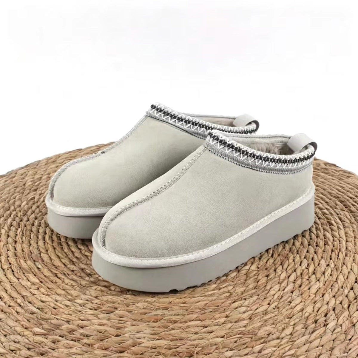 Thick soled popular cotton shoes  E5247