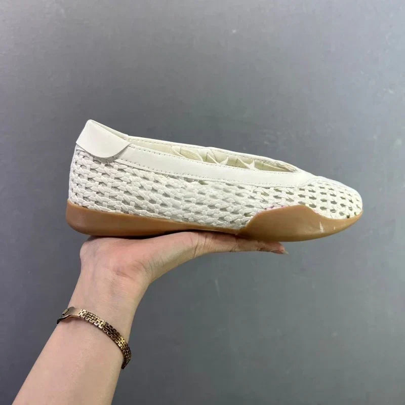 Knitted summer sandals with breathable hollow out design E1227
