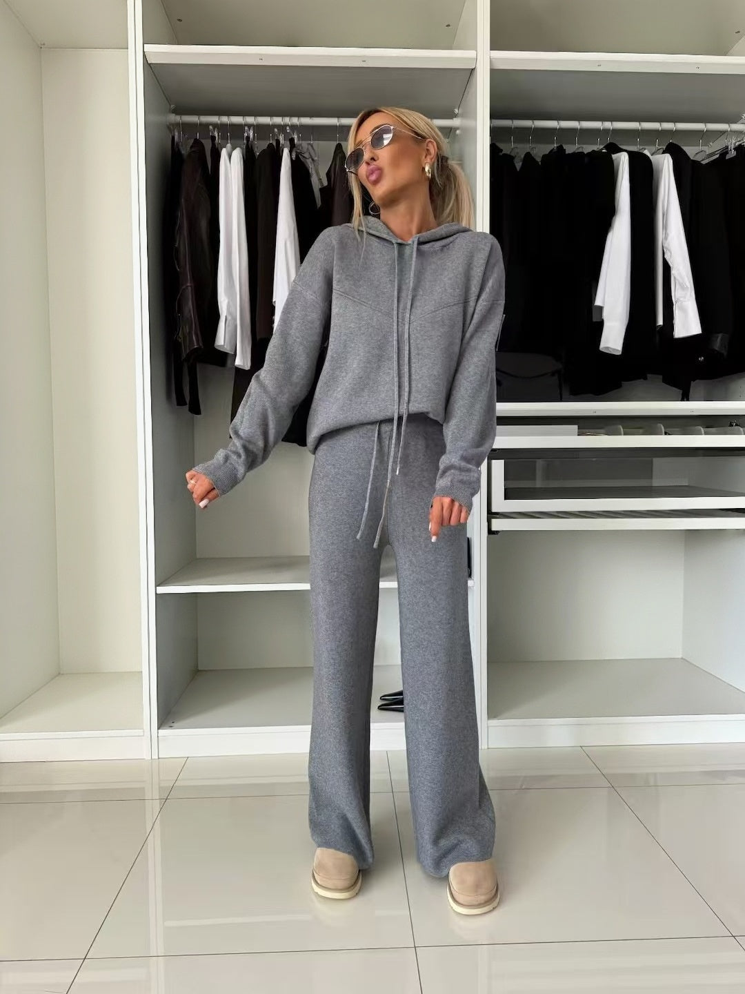 Solid color hooded casual loose suit  E1446