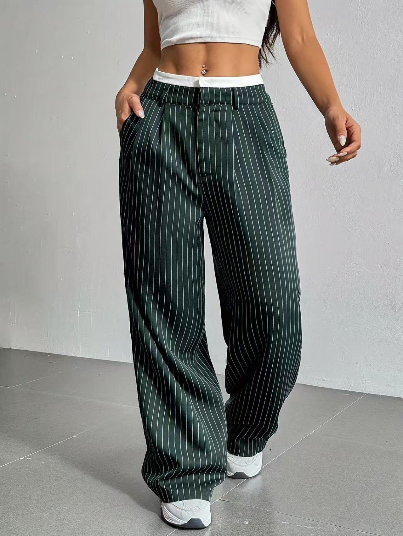 High waisted striped hanging feeling versatile for commuting E1292
