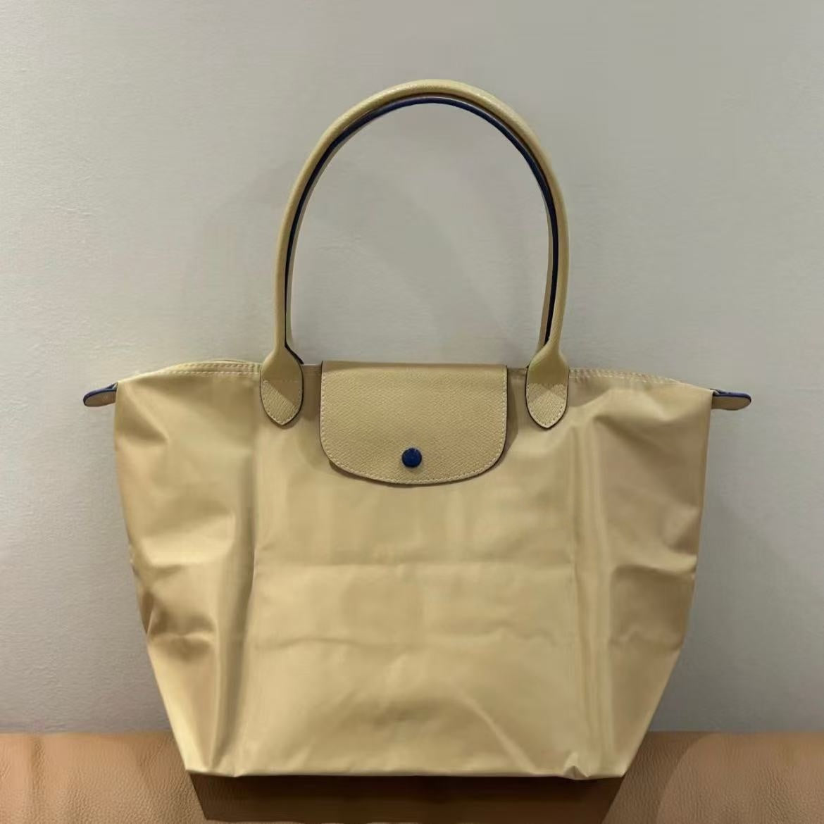Large capacity portable tote bag  E1357