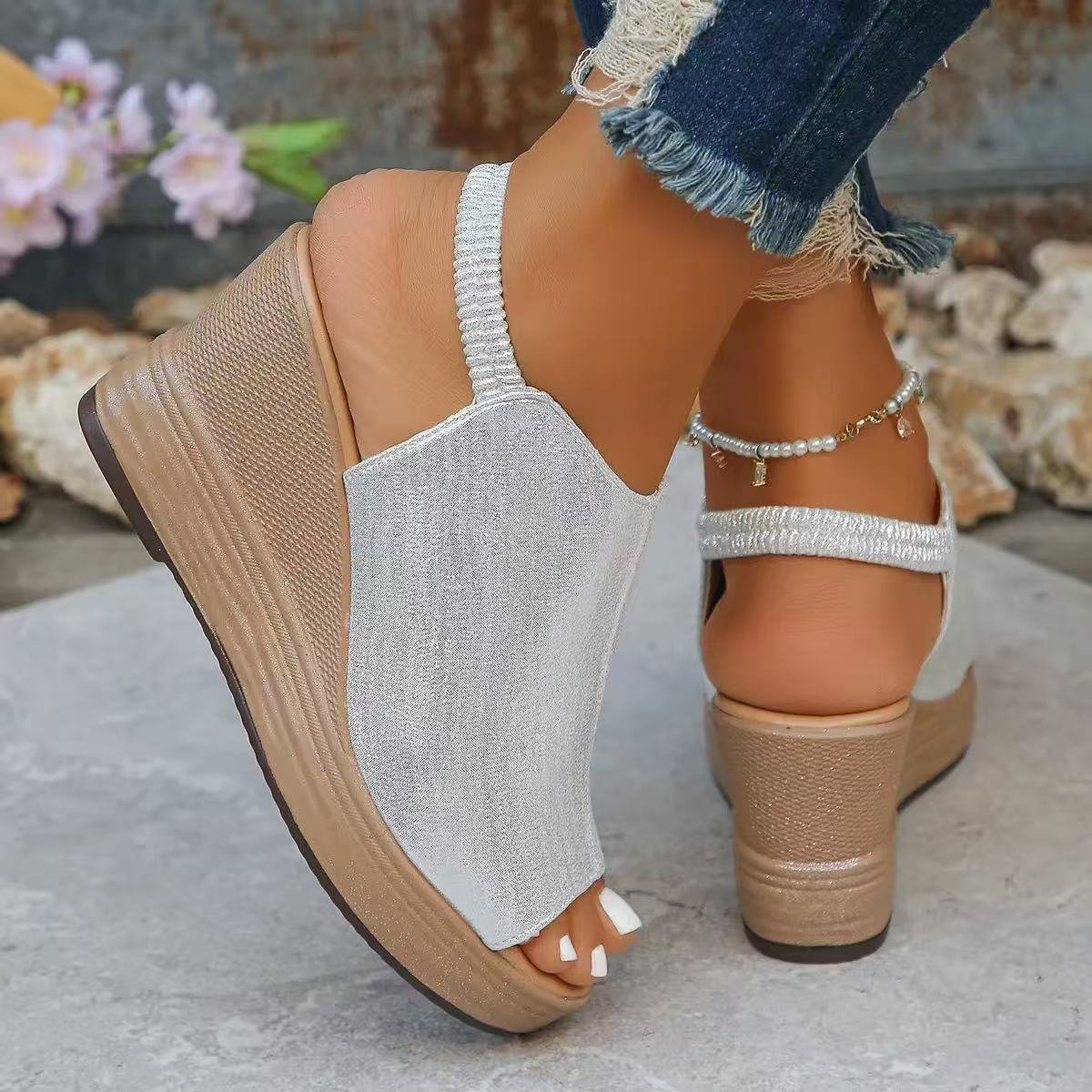 Ladies' high heels summer sandals with thick soles E1353