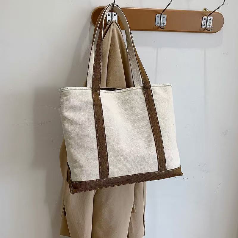 Casual versatile and minimalist tote bag E1298
