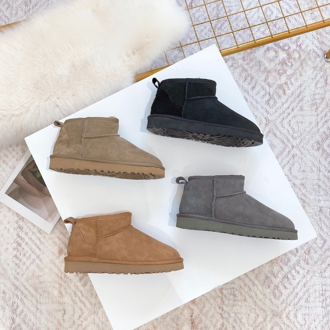 Flat bottom velvet popular shoes   E121