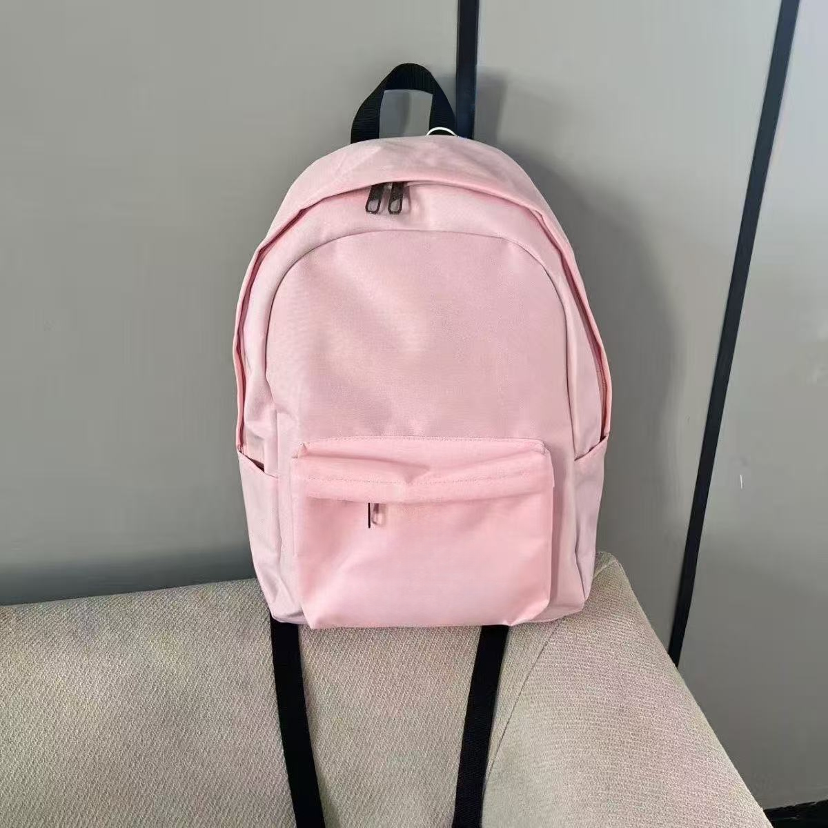 Simple solid color large capacity backpack  E1315